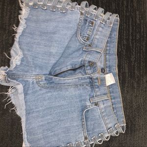 ⭐️⭐️CARMAR JEAN SHORTS w/ open on the sides⭐️⭐️